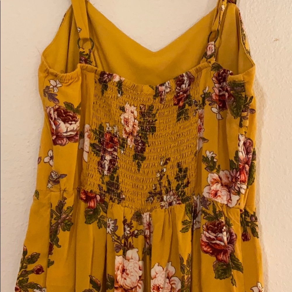 Capri romper - Picture 2 of 3